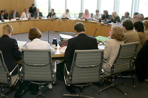 Themenbild Enquete-Kommissionen