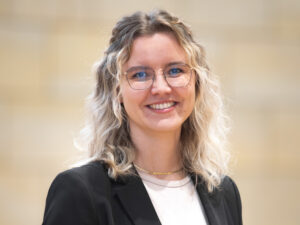 Portrait Laura Postmann
