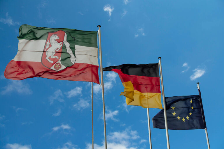 Solidarität mit dem Mut der Menschen im Iran