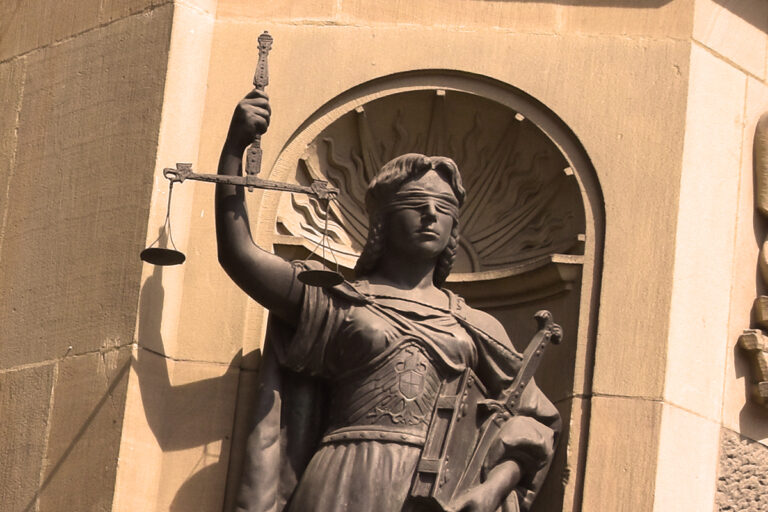 NRW handelt nach dem Terrorangriff in Solingen – das Maßnahmenpaket zu Sicherheit, Migration und Prävention