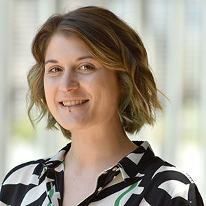 Portrait Bild von Laura Steeger-Franke