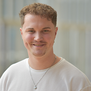 Portrait Till Hentschel
