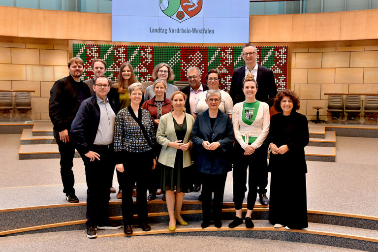 Grüne Fraktionsvorsitzende fordern Umkehr in der Energiepolitik des Bundes